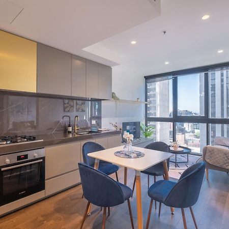 Relaxed 1Br1Ba City View Apt Wifi In Heart Melcbd Мельбурн Екстер'єр фото